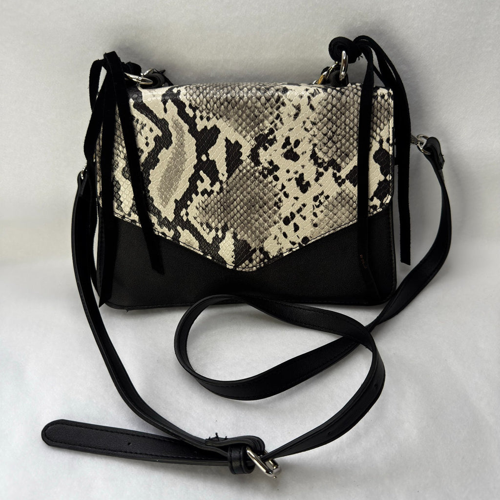 Snake bag