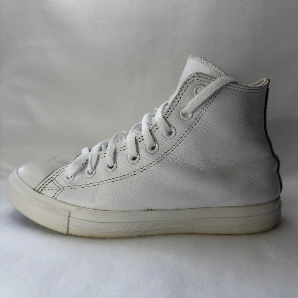 Converse Chuck Taylor All Star Leather Shoes White Size 7.5 US