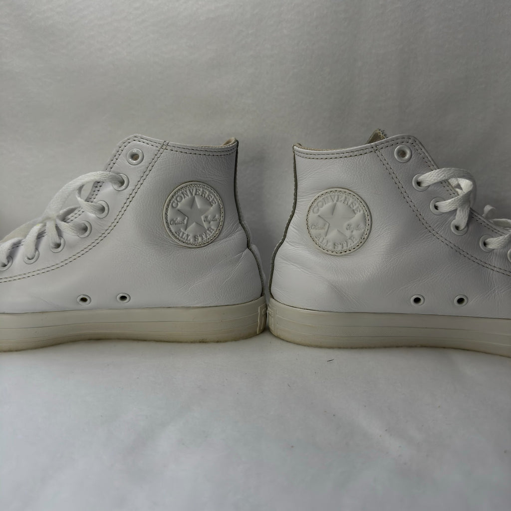 Converse Chuck Taylor All Star Leather Shoes White Size 7.5 US