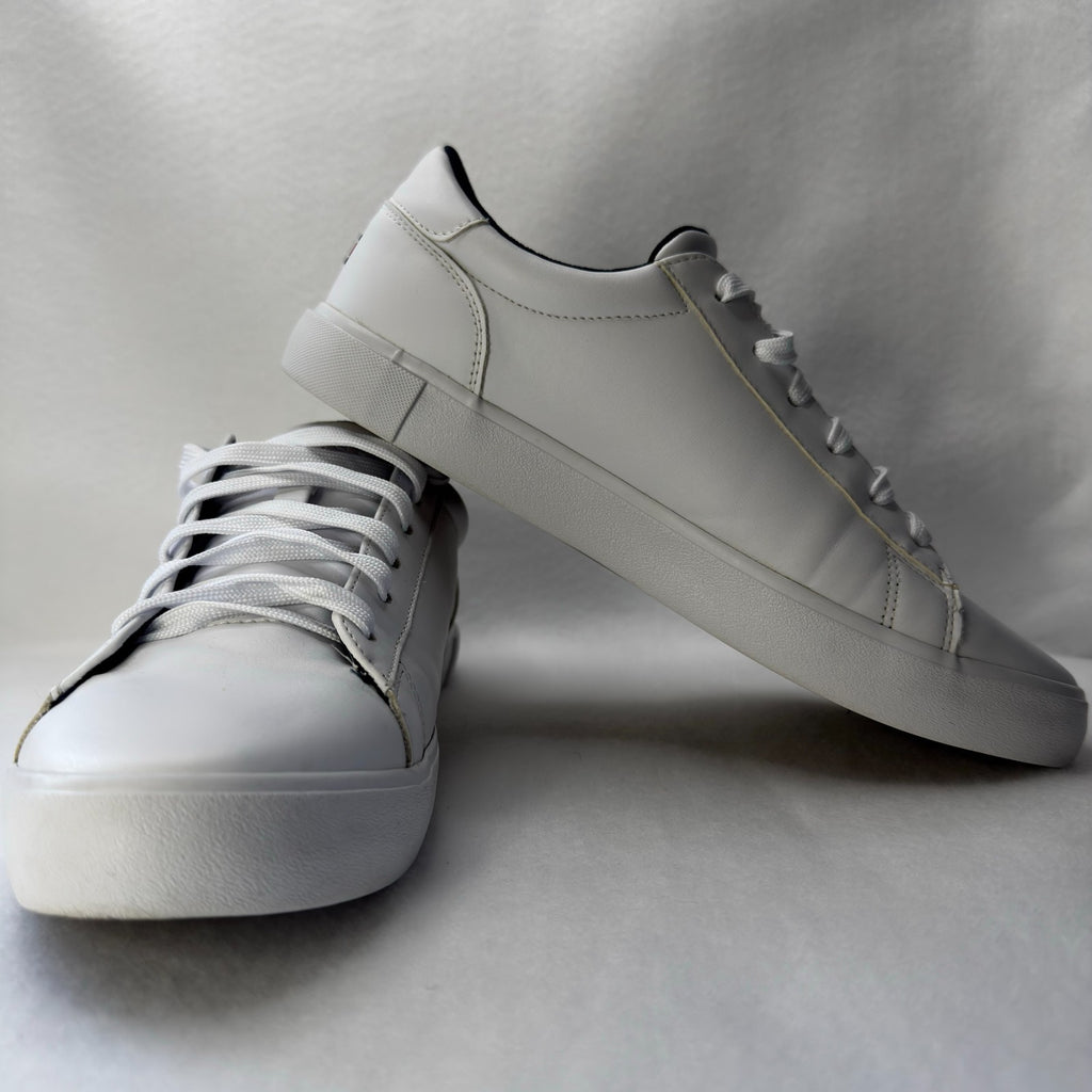 Tommy Hilfinger Men's White Sneakers/Athletic Shoes  Size 8.5 US