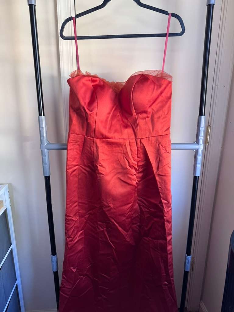 Sheath One-Shoulder Pleated Floor-Lenght Satin Bridesmaid Dress