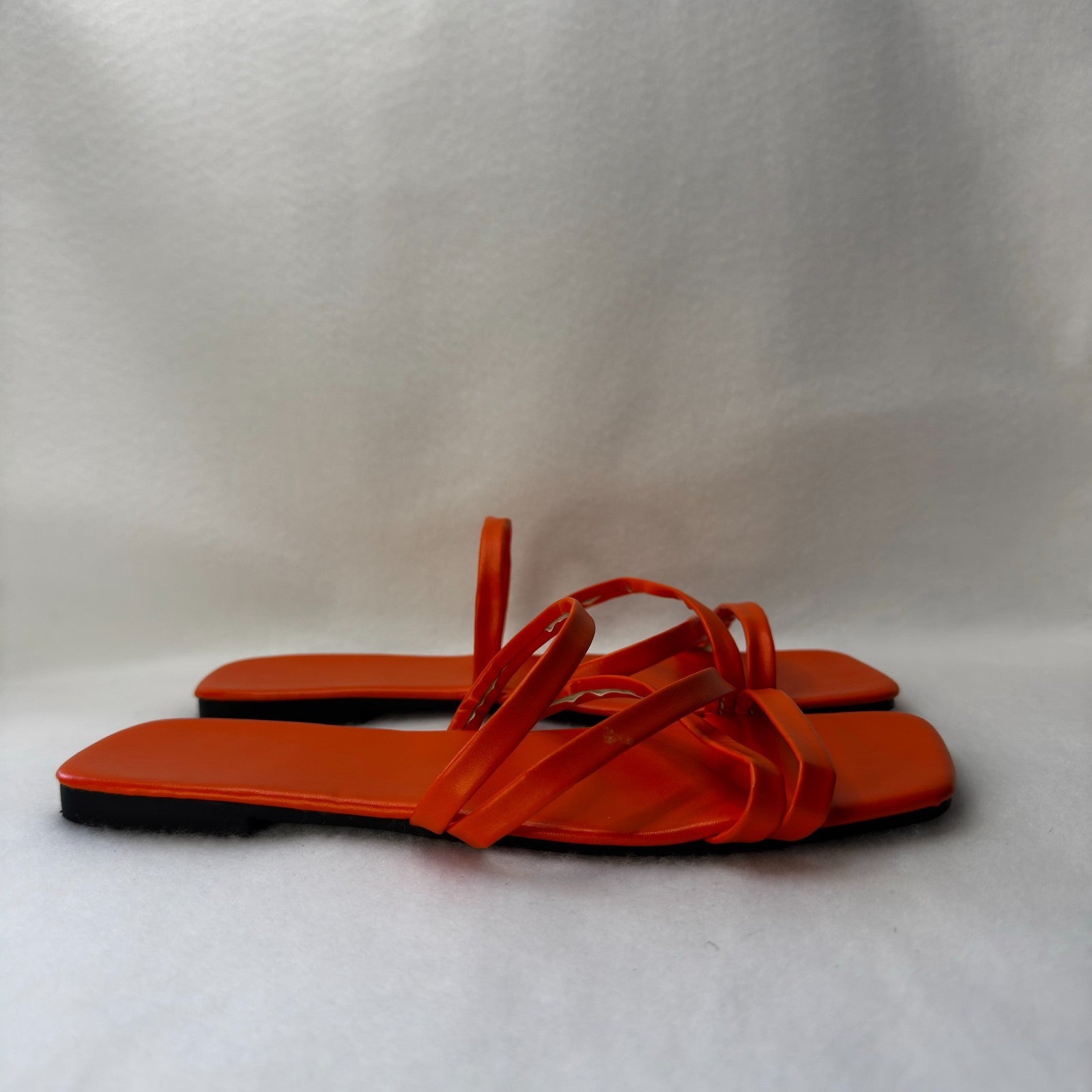 Womens Sandals Orange Size 7.5 US