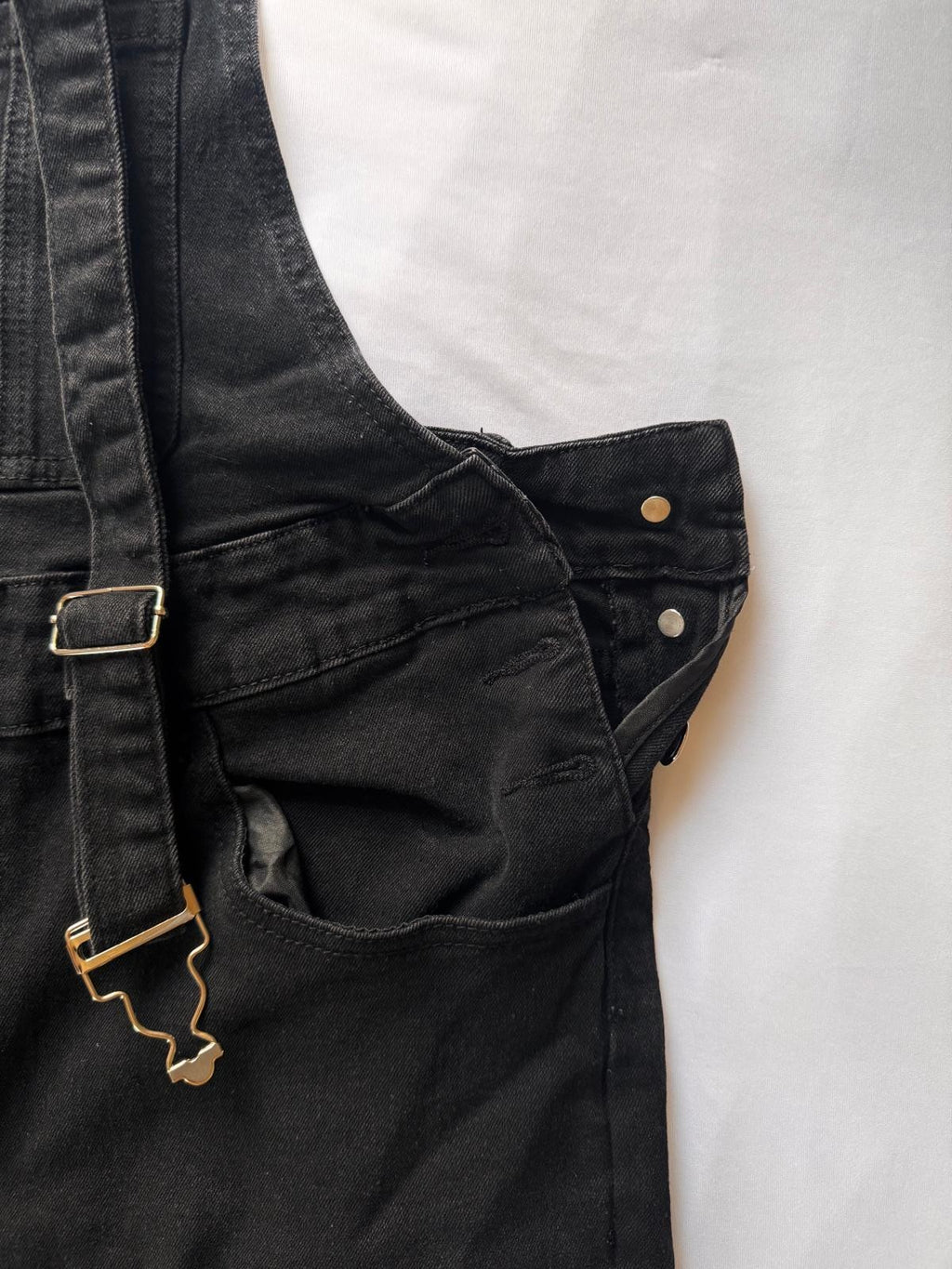 Distressed Denim Overalls Medium Wash Skinny Leg Black Womens 0XL