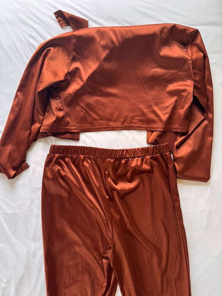 Missguided Long Sleeve Wrap Crop Top With Side Tie Detail V Neck Active Wear XL
