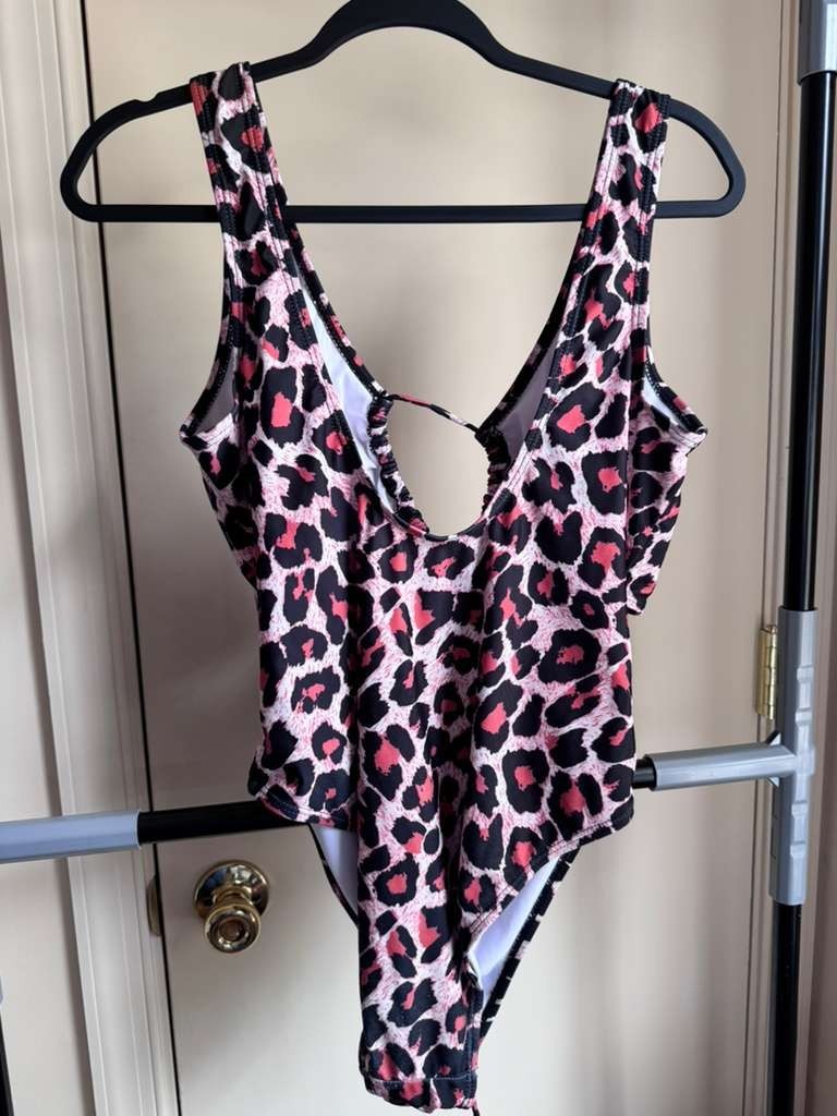 Women's Swimsuit Size 0XL Shein Leopard Animal Print One Piece