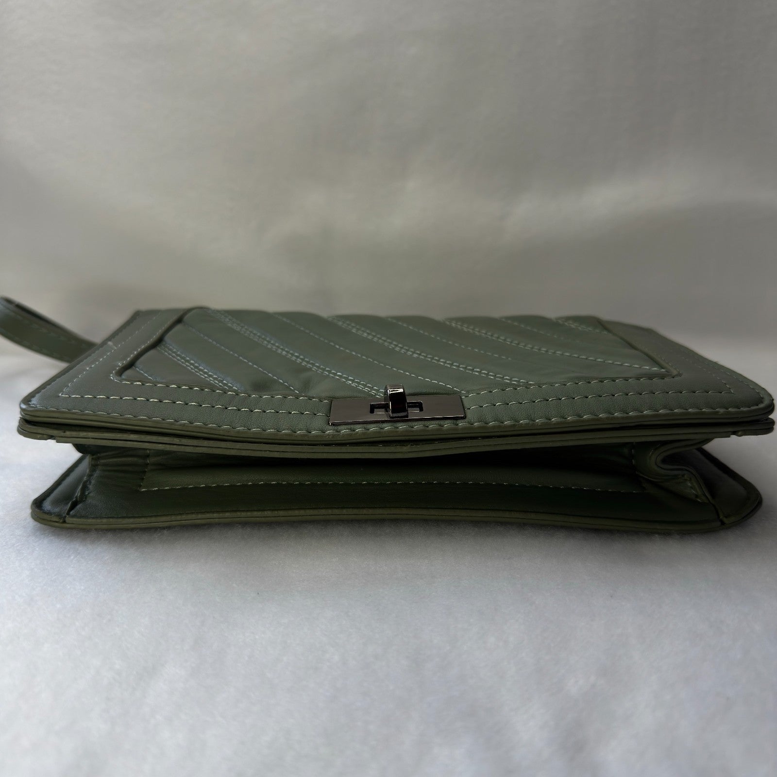Crossbody Bag With Chain Strap