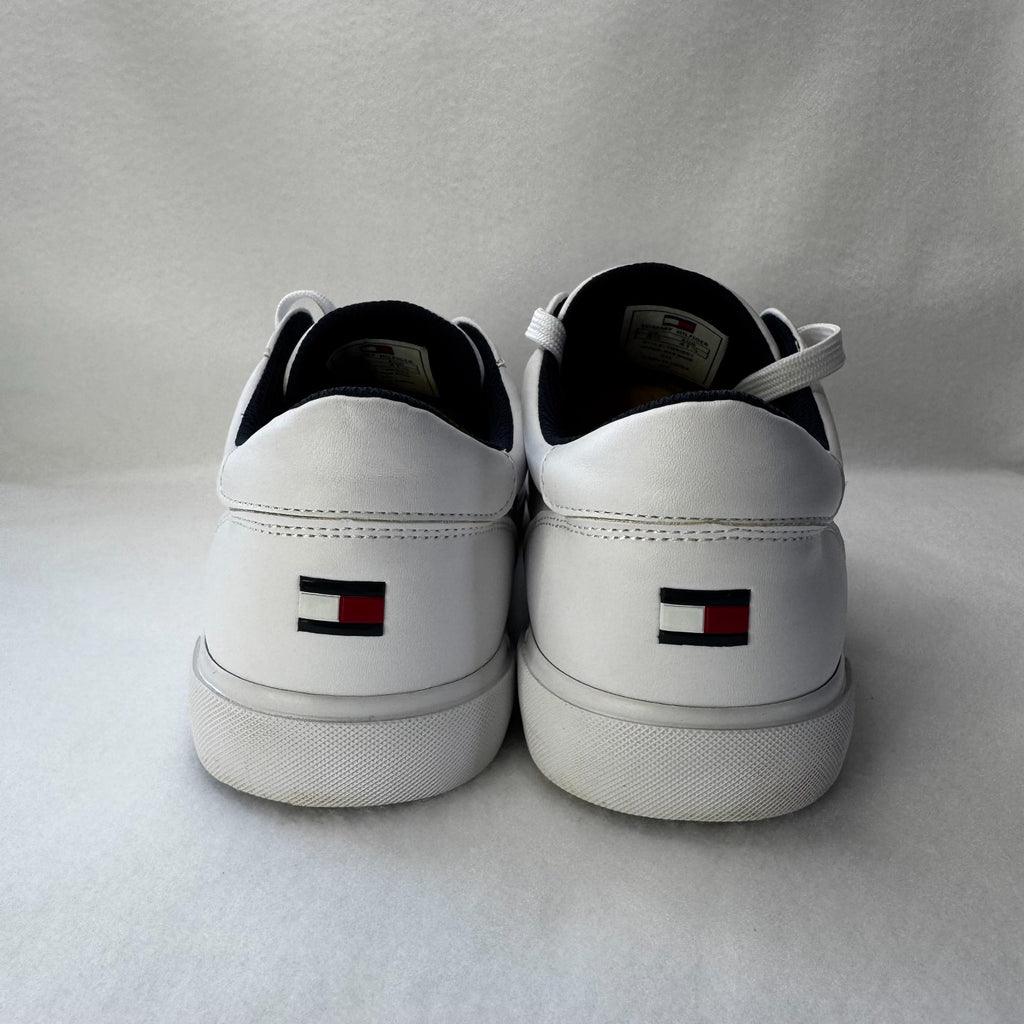 Tommy Hilfinger Men's White Sneakers/Athletic Shoes  Size 8.5 US