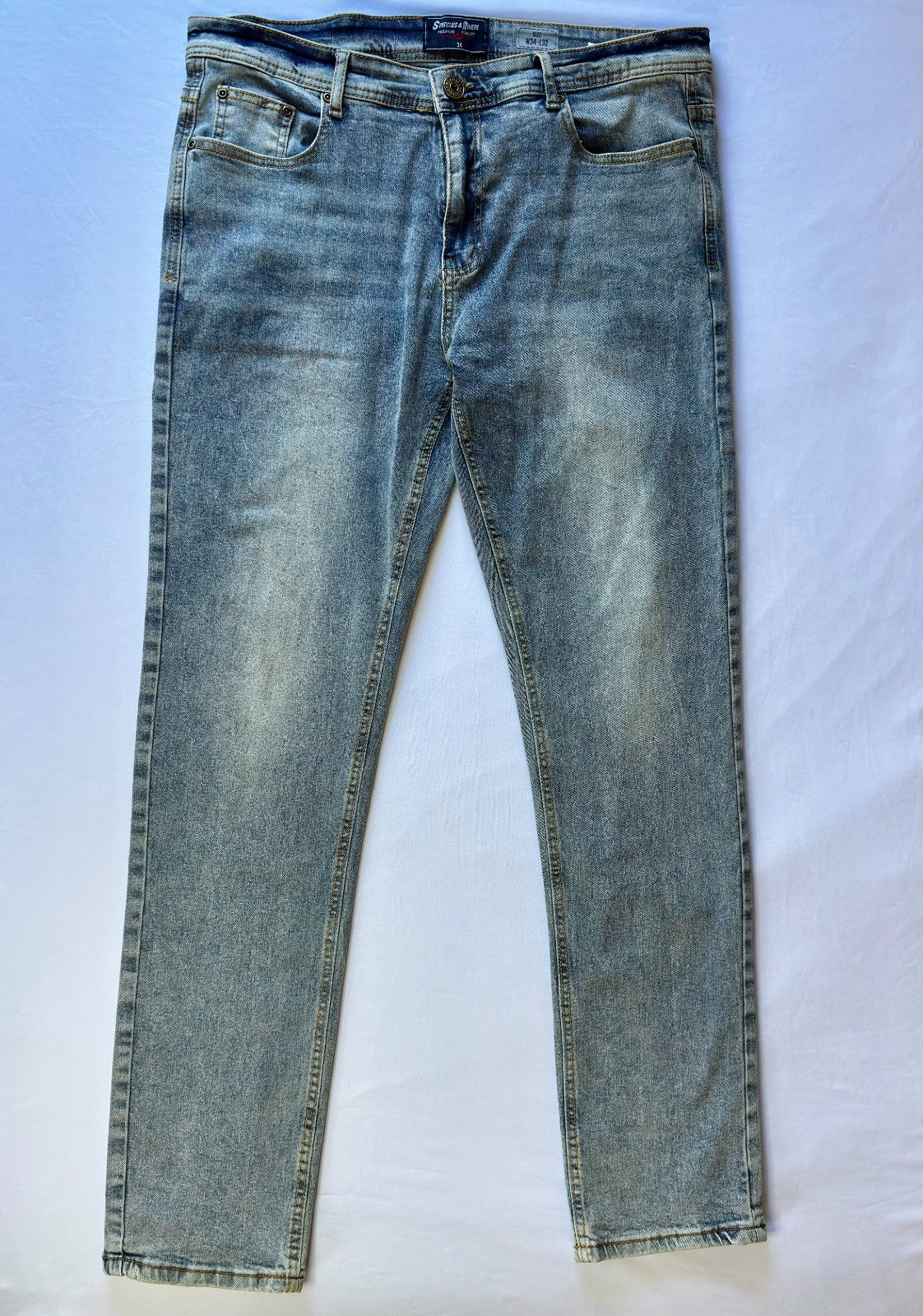 Stitches and Rivets Jeans Men's Size 34x32  Wash Blue Slim Mid Rise Denim