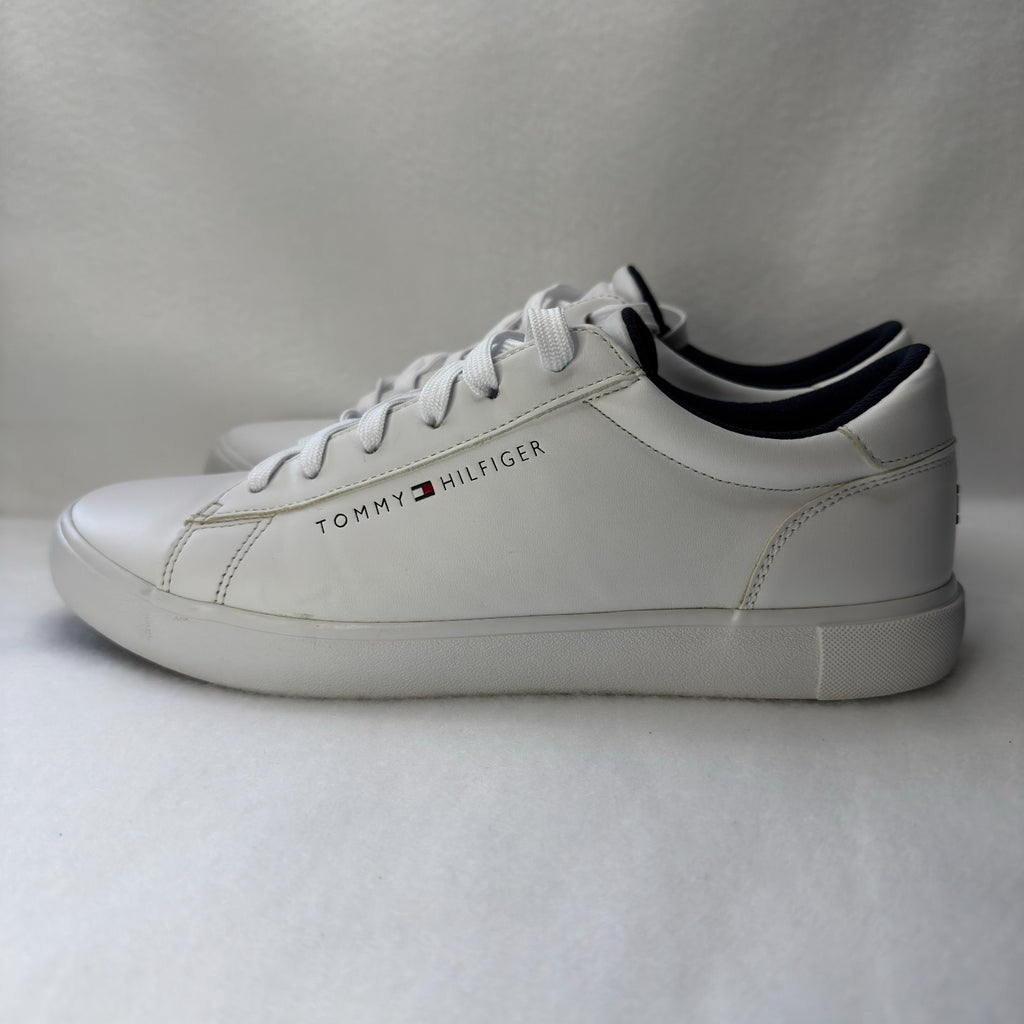 Tommy Hilfinger Men's White Sneakers/Athletic Shoes  Size 8.5 US