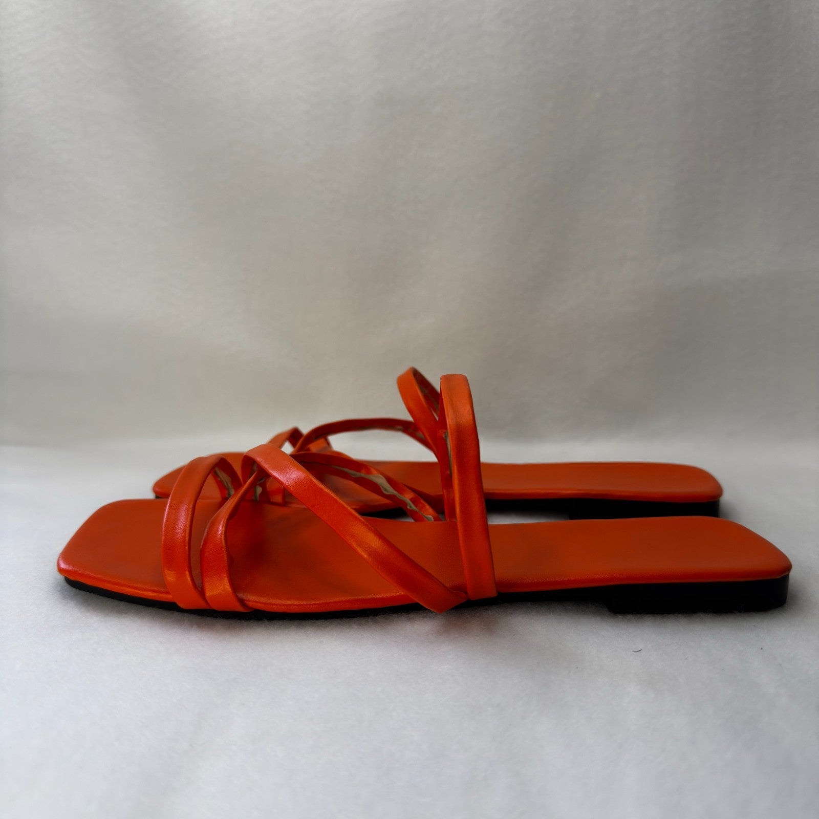 Womens Sandals Orange Size 7.5 US