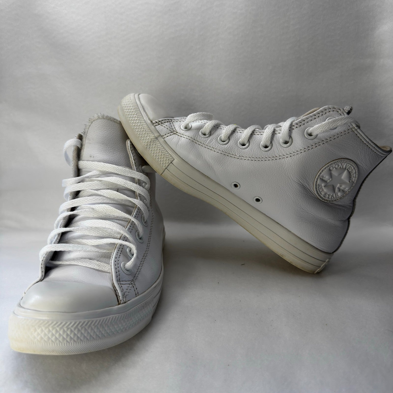 Converse Chuck Taylor All Star Leather Shoes White Size 7.5 US