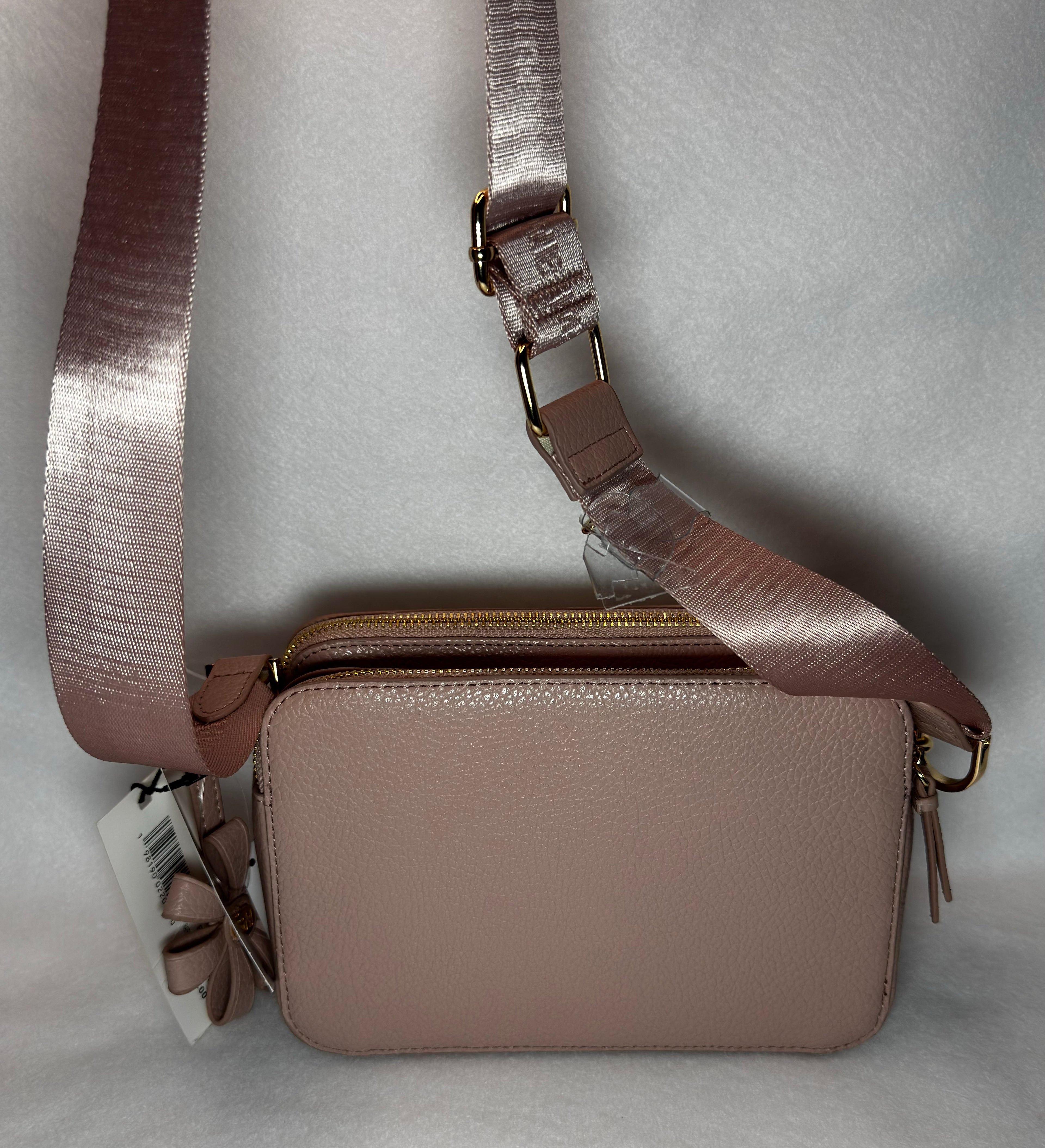 STEVE MADDEN Raffia Camera Crossbody W/ Flower BDaisy Charm Blush NWT