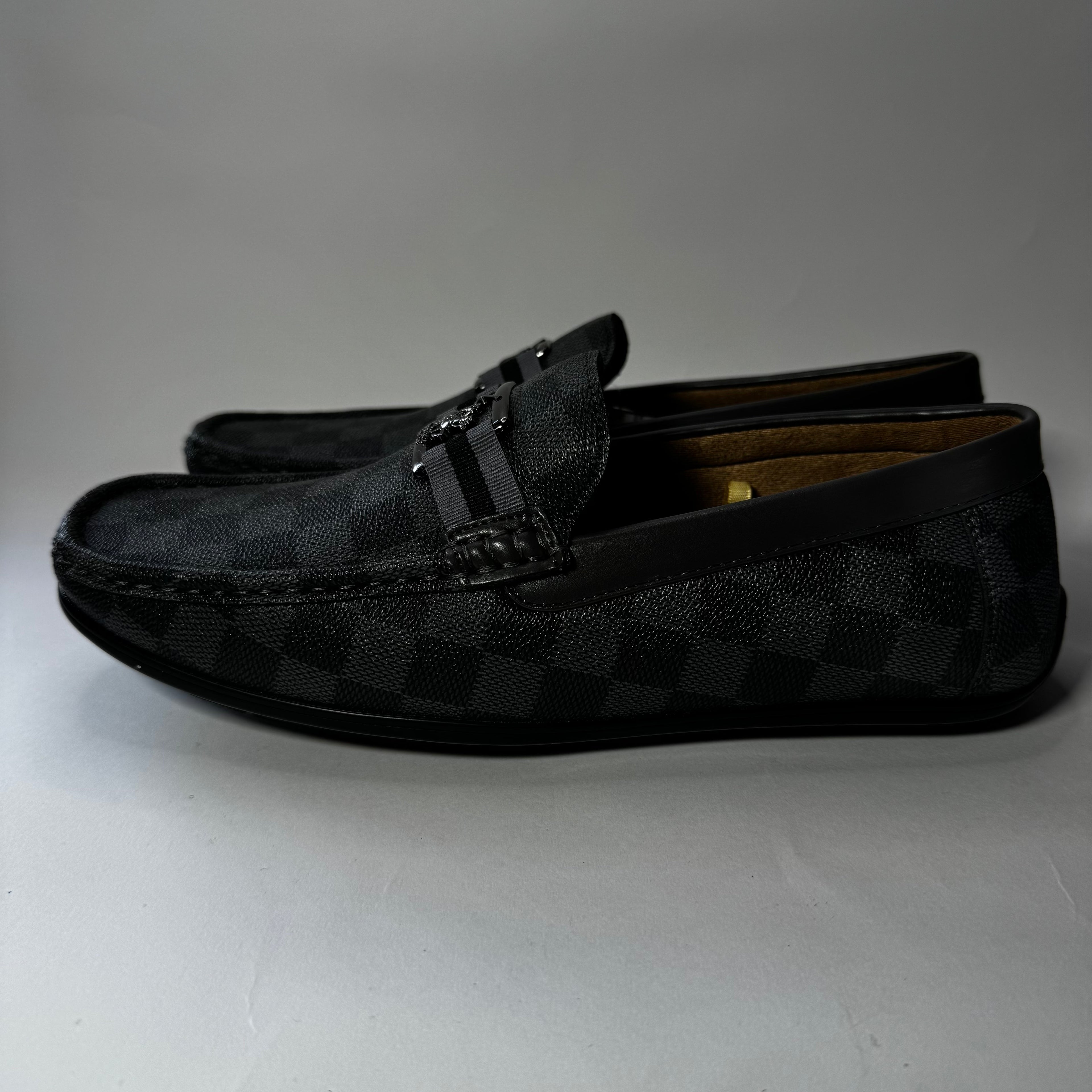Beverly Hills Polo Club Men Grey N Black Slip on loafers Size 8