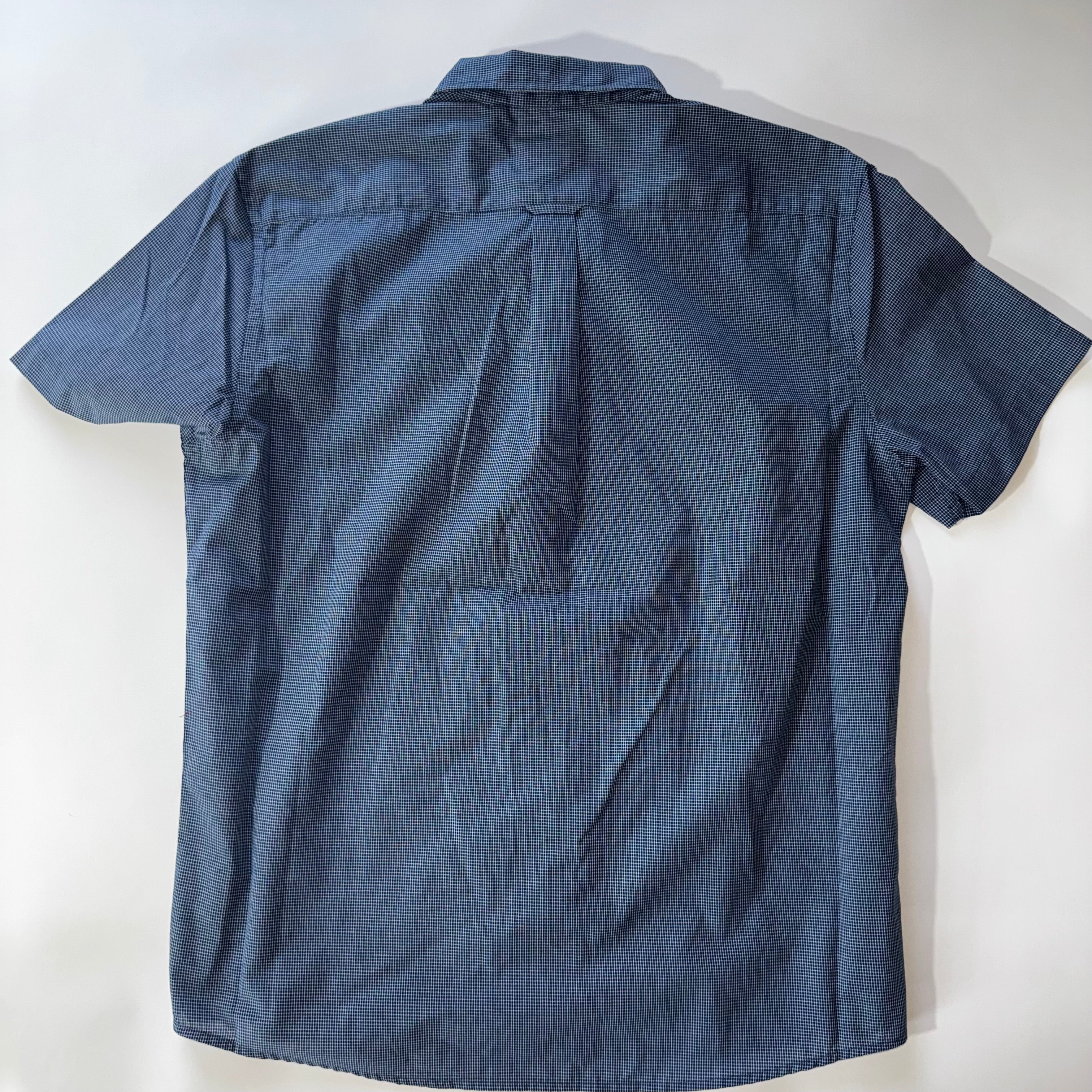 Izod Men's Button Down Shirt Blue L Short Sleeve