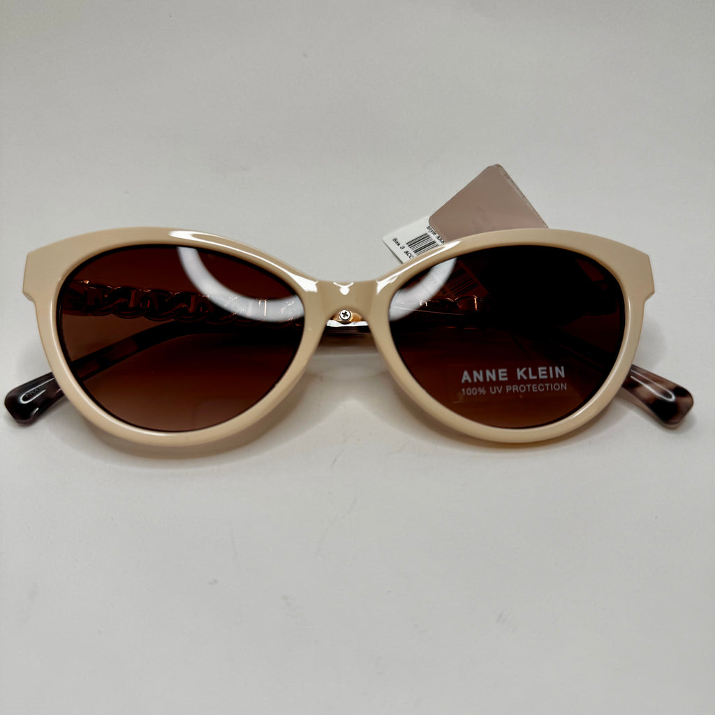 Slim Cat Eye Sunglasses With Braided Chain Link Metal Temples in Chattannooga,TN