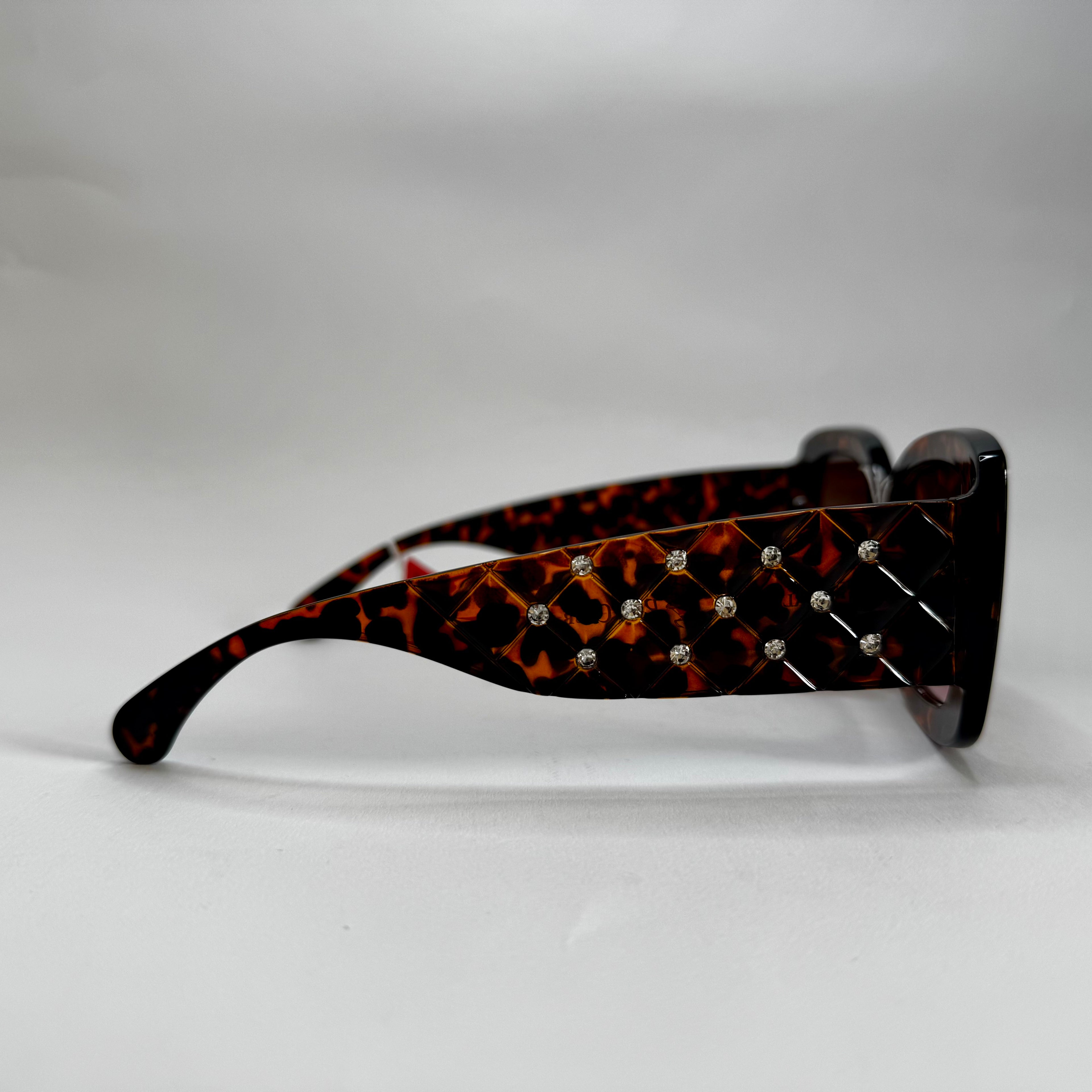 Beverly Hills Polo Club Sunglasses Full-Rim Cat Eye bhsw029 tor