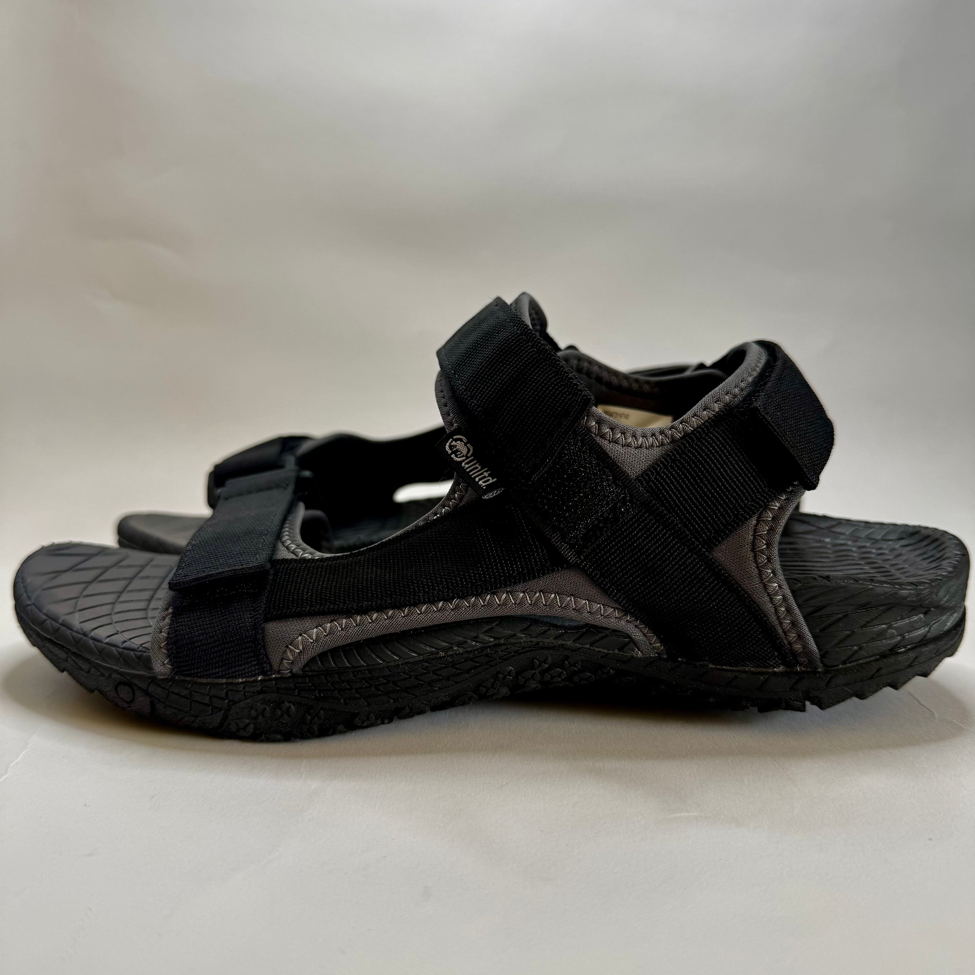 Men's Ecko Unltd Athletic Strappy Sandals Grey Black Size 8,5 US