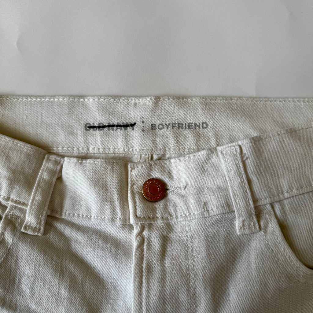Old Navy Shorts Women's Size 4 ‘OG Straight’ High RiseWhite Jean Denim Roll Hem