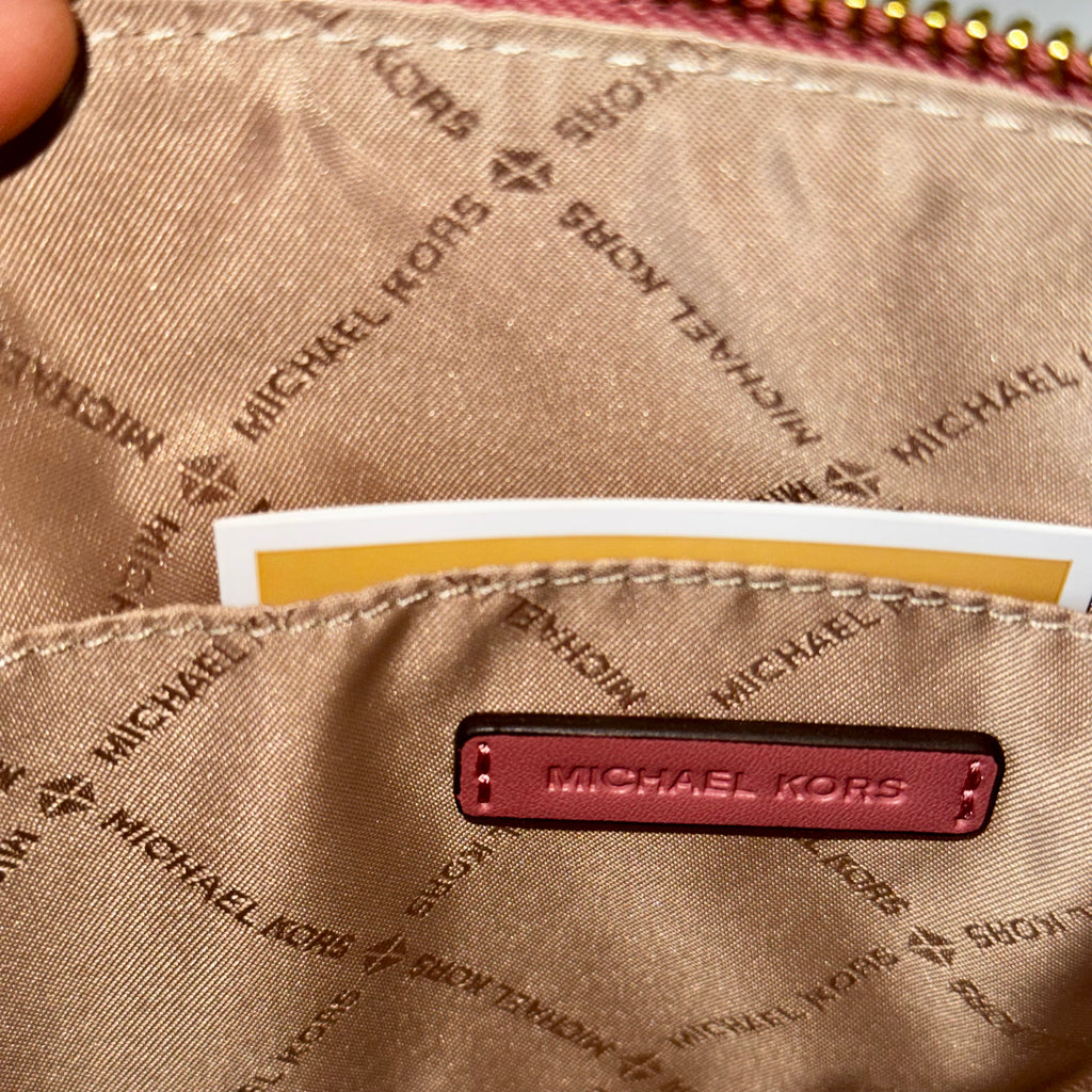 Michael Kors Cindy Lg Dome Crossbody Leather