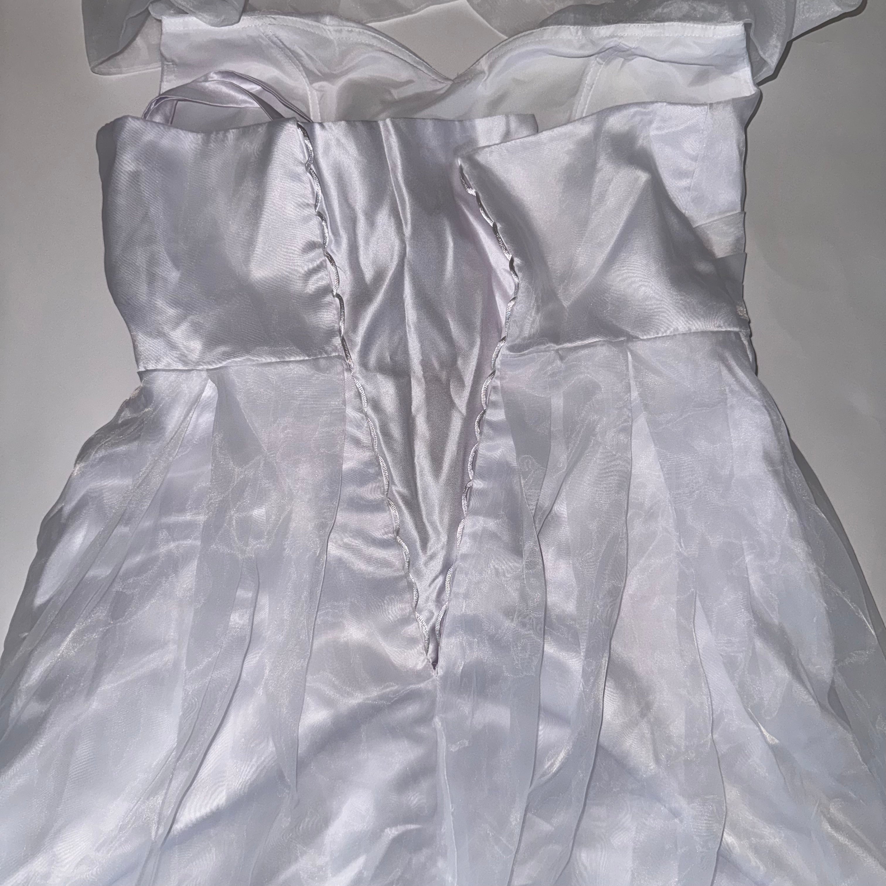 Wedding Dress White Satin and Tulle Halter Neck Tea-Lenght Size 16