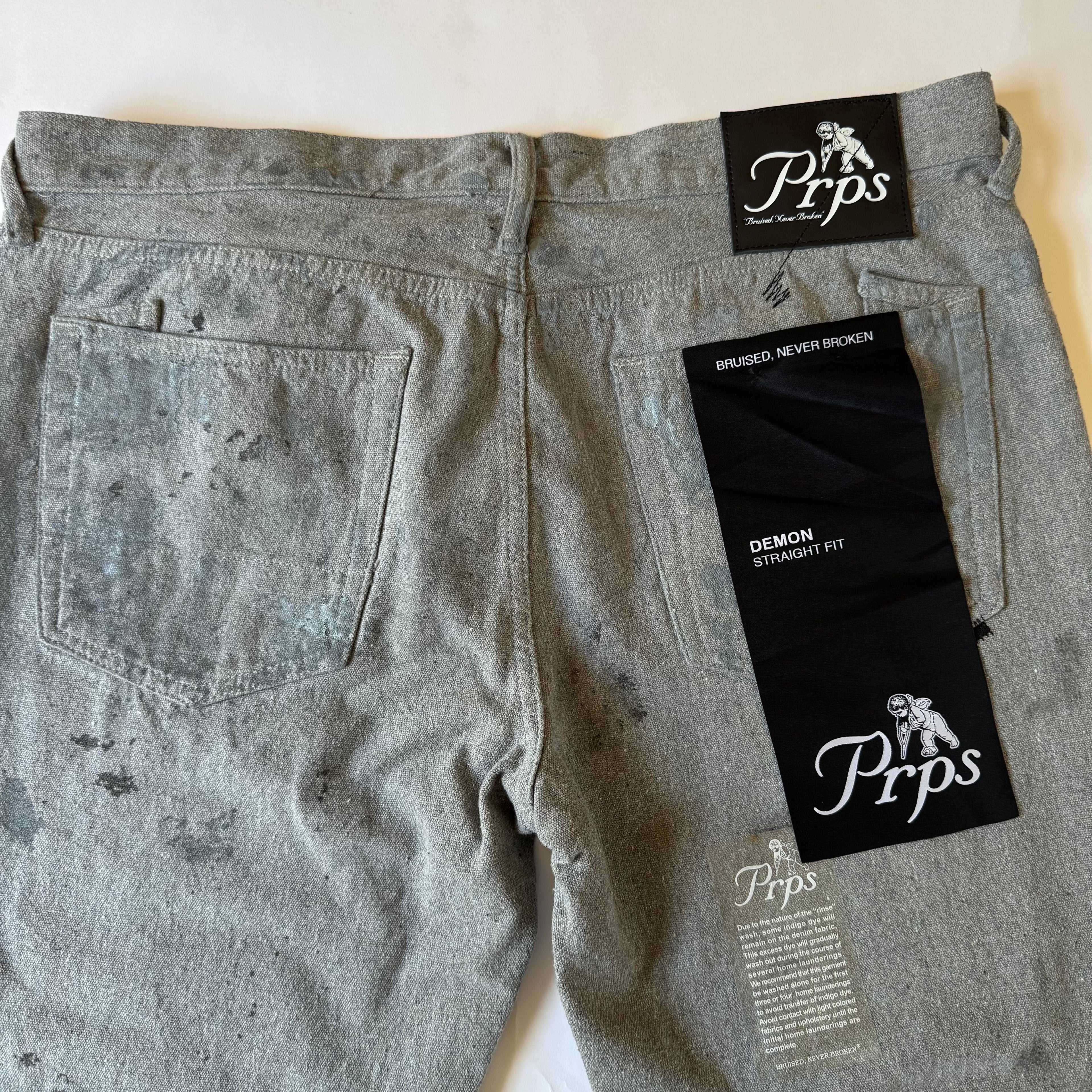 PRPS Demon Straight Fit Jeans Men's  Gray Paint Splatter Premium Denim NWT Size 36