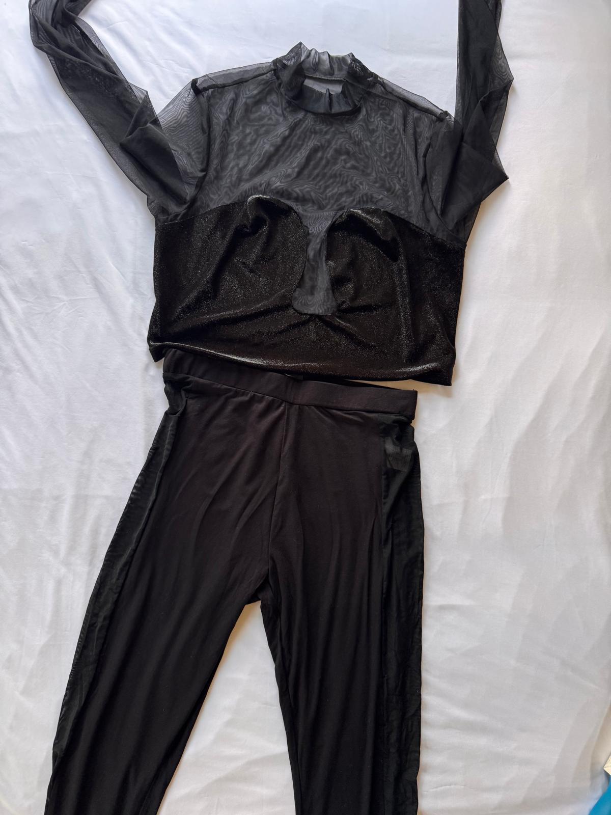 Women's Two piece Outfits Top and Pants Color Black, Size M