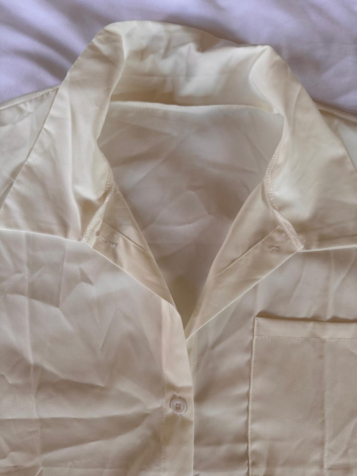 Women's Shirt Shoulder Cut-Out Button Down,Size XL, Color Cream