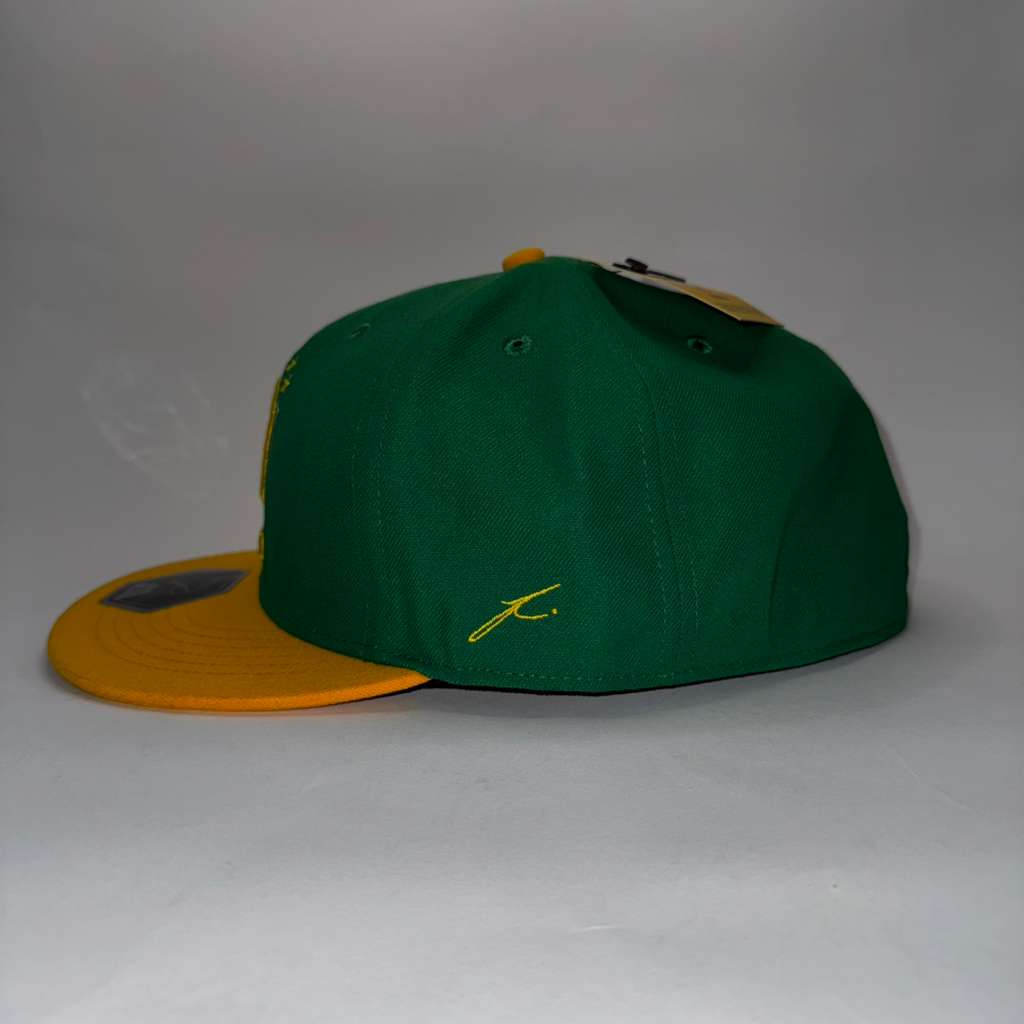 Brasil CBF Football Soccer Yellow Green Team Fitted Hat Cap 2-Tone 8.5in-67.3cm
