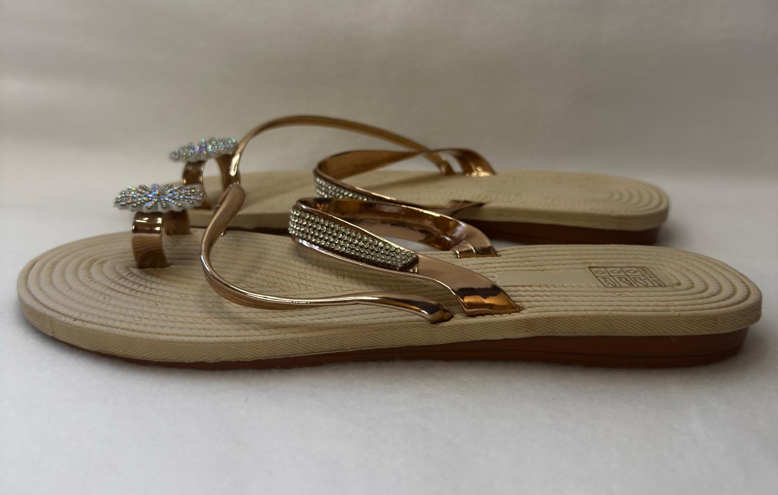 New Women's Rose Gold Water Drop Diamond Lightweight Beach Sandals Size 8 us